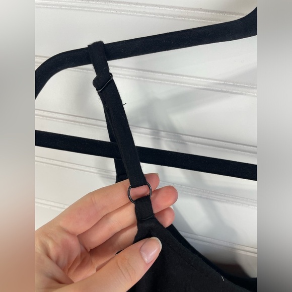 Stranger Things Netflix Demogorgon Hunter Pajama Tank Top Size 0X Women’s EUC - Picture 7 of 9